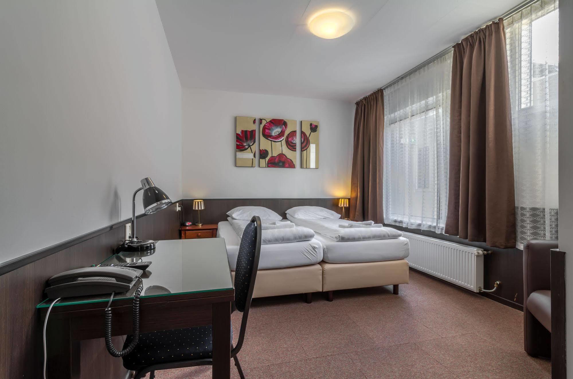Hotel Randenbroek Амерсфорт Экстерьер фото